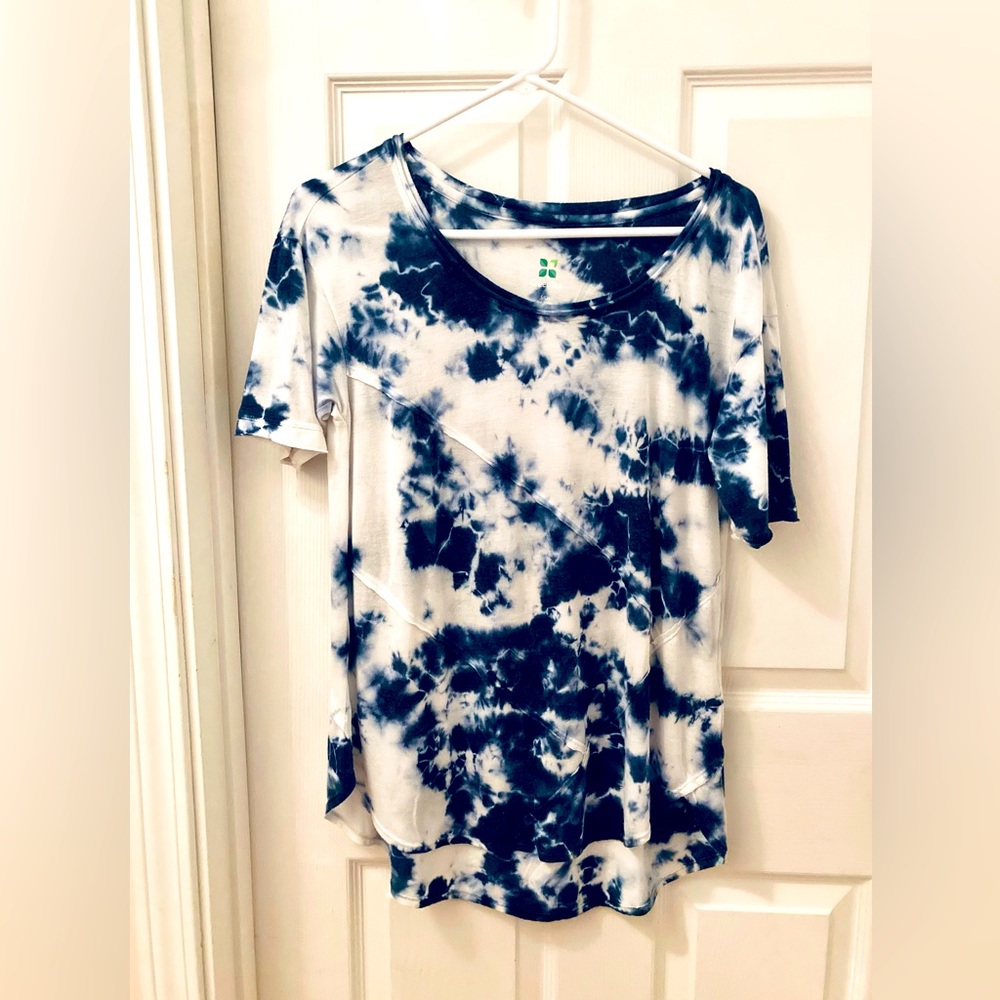 Tie dye tunic shirt M